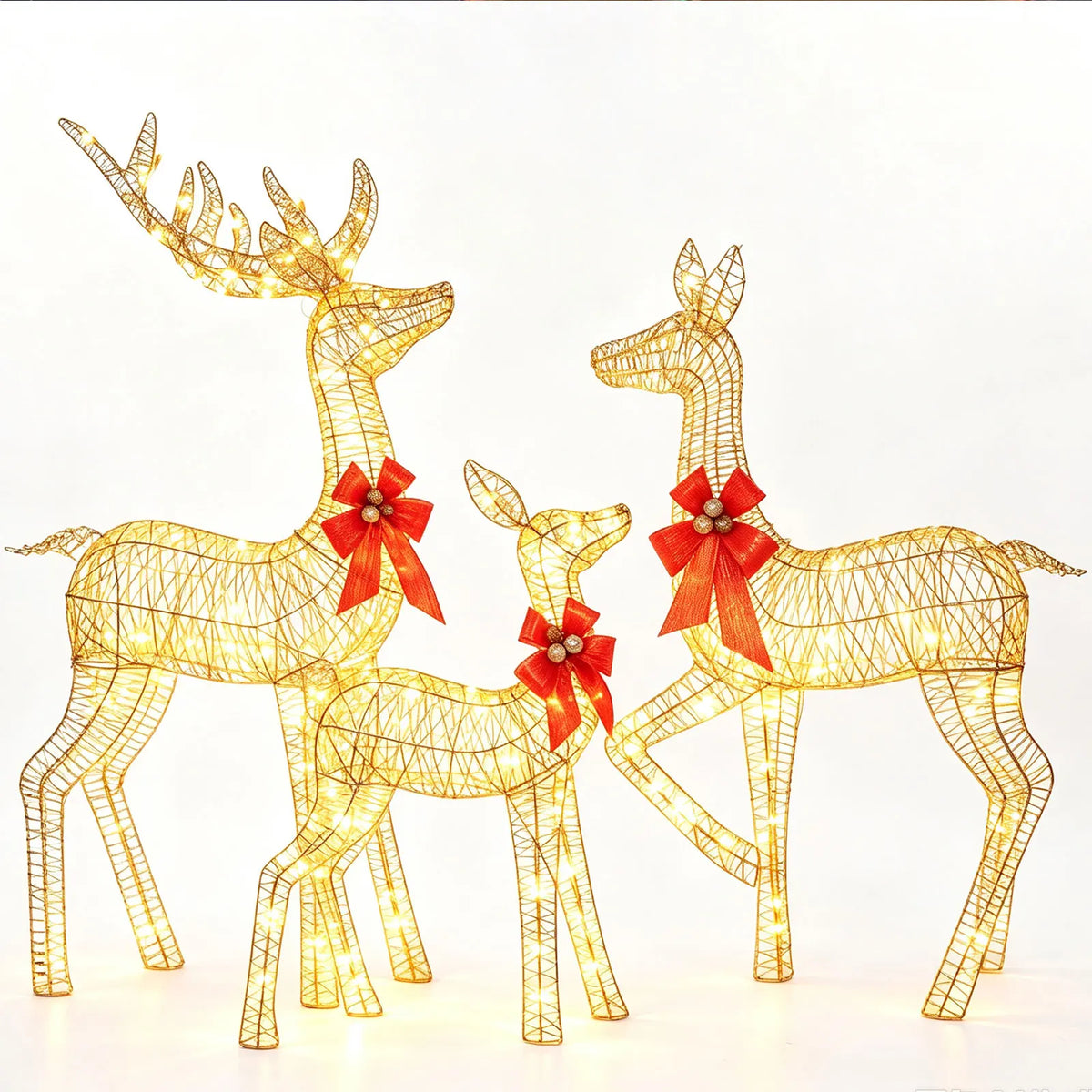 Lighted Christmas Deer Family Outdoor Decoration Set With LED Lights